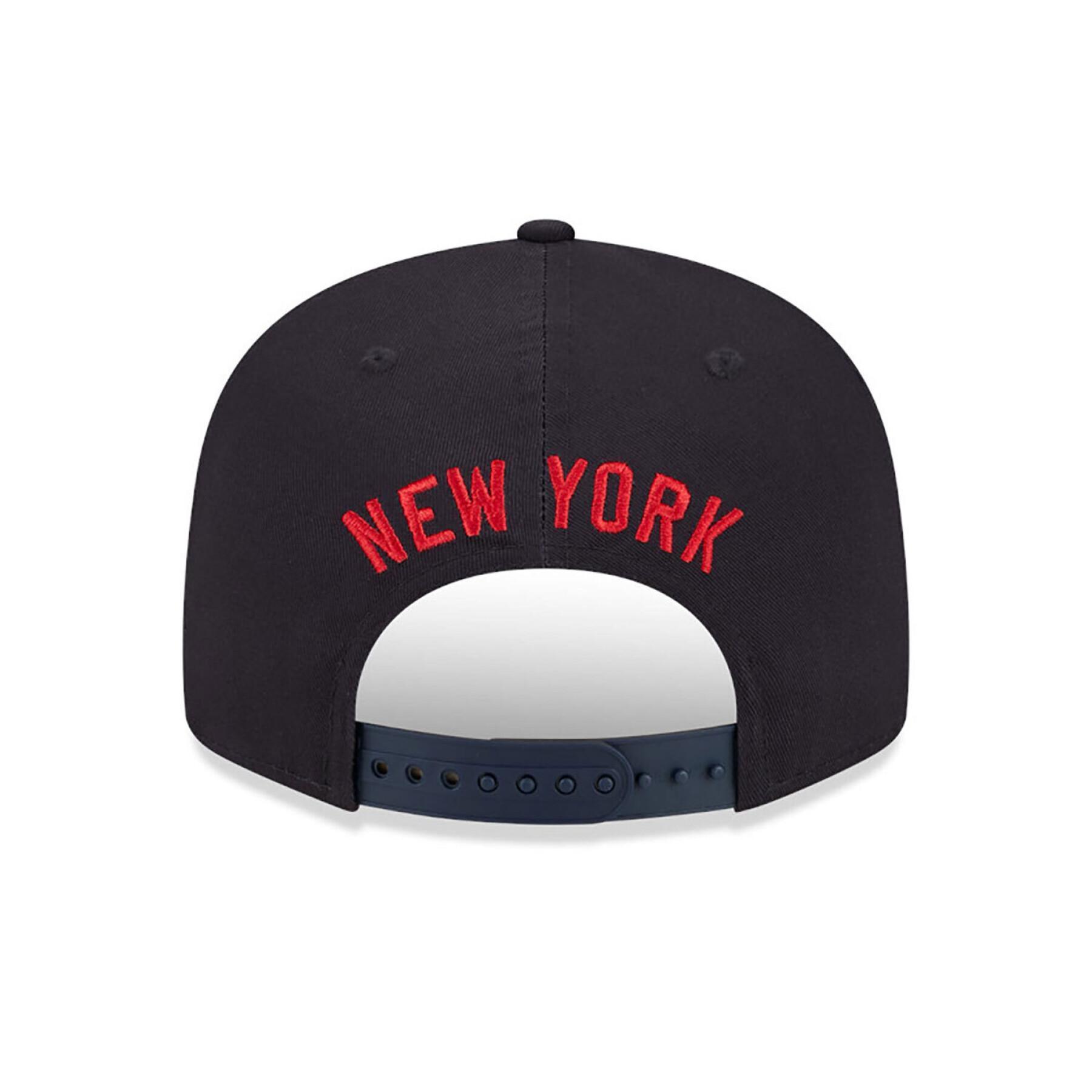 Cappellino snapback con patch laterale New York Yankees 9Fifty